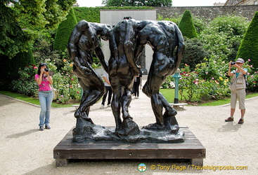 Les Trois Ombres, one of Rodin's outstanding sculptures